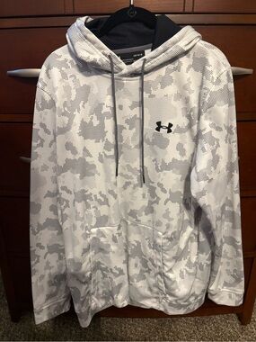 Under Armour White & Gray Pixel Camo Hoodie